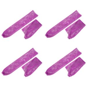 Neljä kappaletta violetteja kokoluokan S Pitosukkia valkoisella taustalla